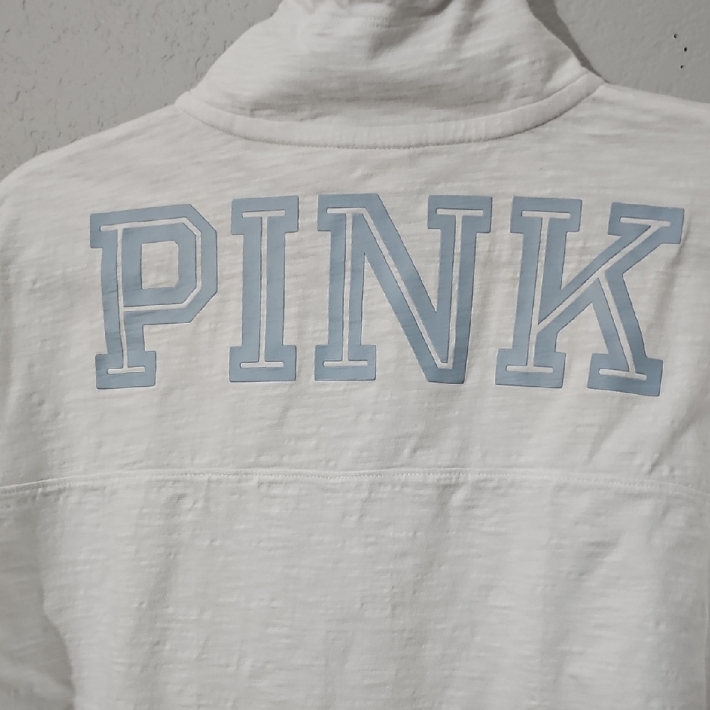 Victoria's Secret PINK Cropped Long Sleeve Sand, Waves, and Sunrays Top Small - Picture 3 of 5